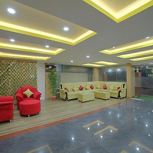 Sm Royal Suites - Hotel Near Kempegowda International Airport Bangalore